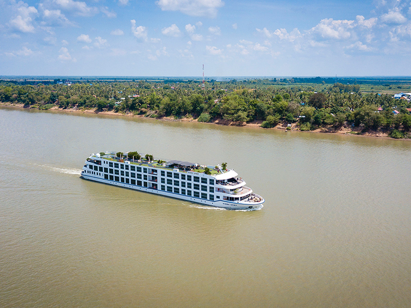 Scenic Spirit sailing the Mekong river