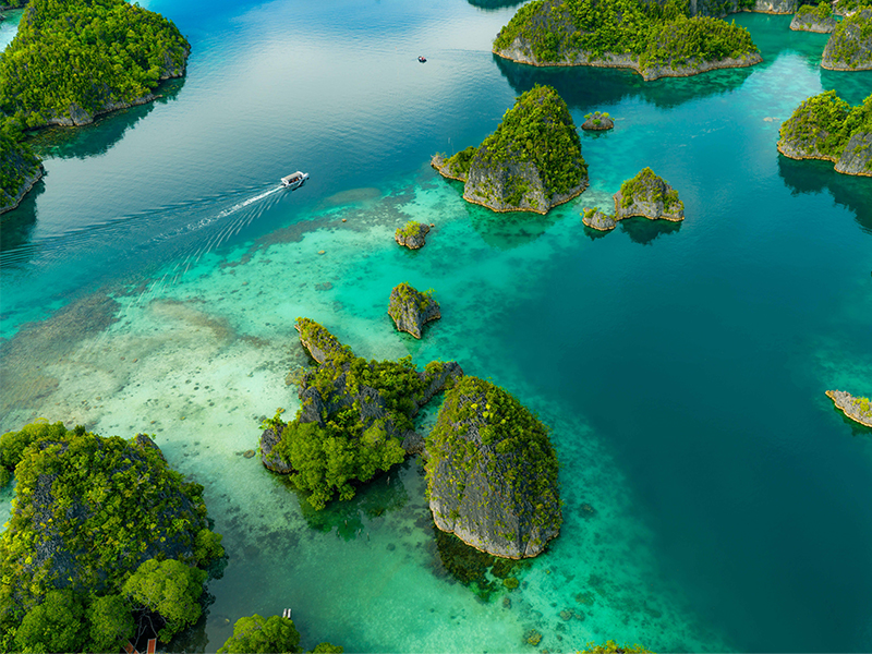 Drone view on Charlie's voyage of Raja Ampat
